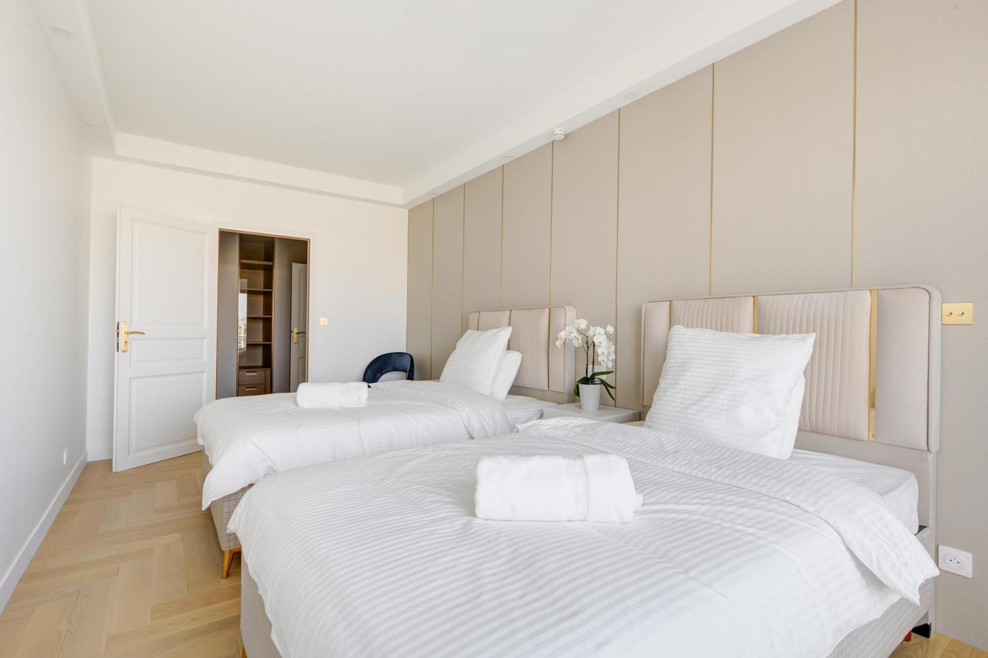 101 Penthouse Royal A Avec Vue Imprenable Sur La Tour Eiffel Appartamento Parigi
